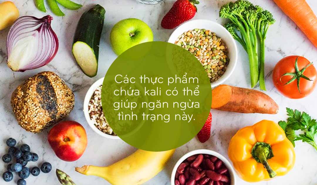 Làm thế nào để tăng cường kali qua khẩu phần ăn để giúp ngăn ngừa chuột rút chân?  