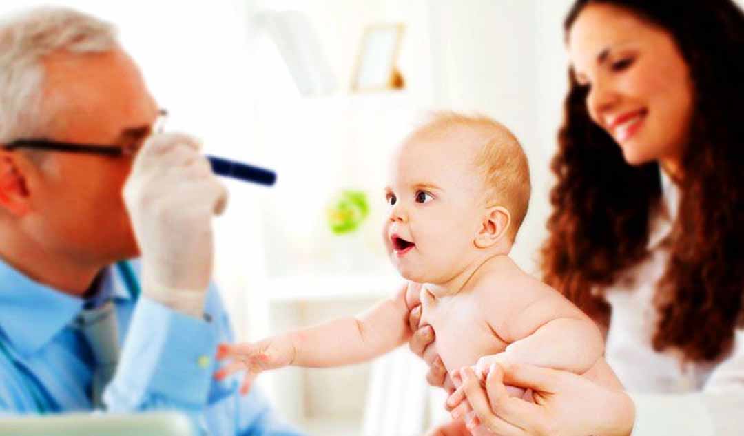  Tôi nên lường trước điều gì khi khám mắt cho bé trong năm đầu tiên?