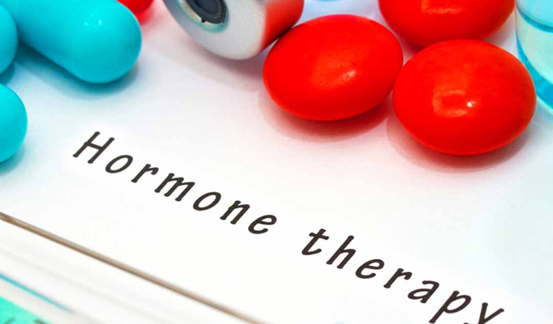 Làm thế nào là liệu pháp hormone được sử dụng để điều trị ung thư vú giai đoạn IV?