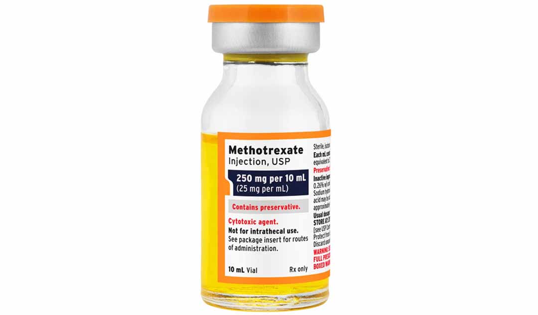 Methotrexate (Thuốc chống ung thư và ức chế miễn dịch) có tác dụng gì cho bệnh Crohn và tác dụng phụ của thuốc là gì?