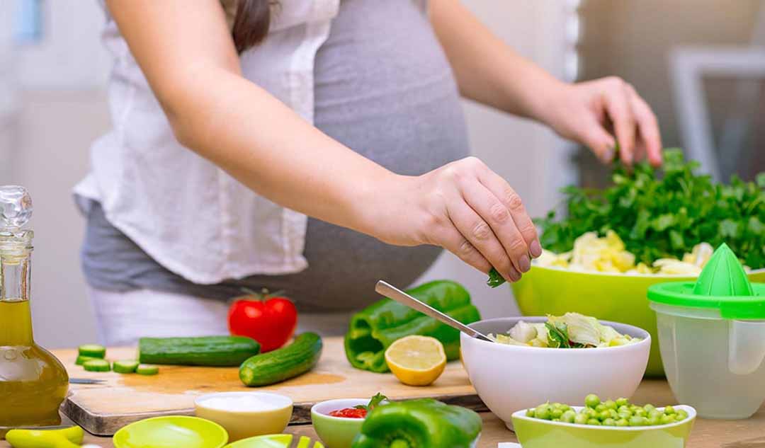 Một số lời khuyên cho ăn uống lành mạnh nếu bạn bị viêm loét đại tràng và đang mang thai là gì?