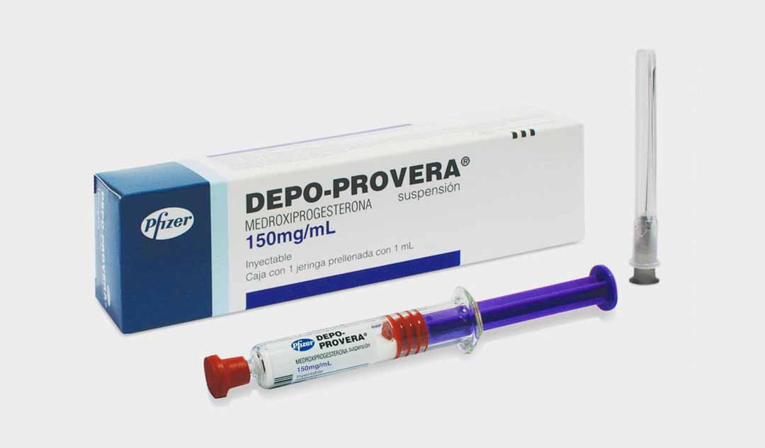 Depo-Provera hoạt động như thế nào?