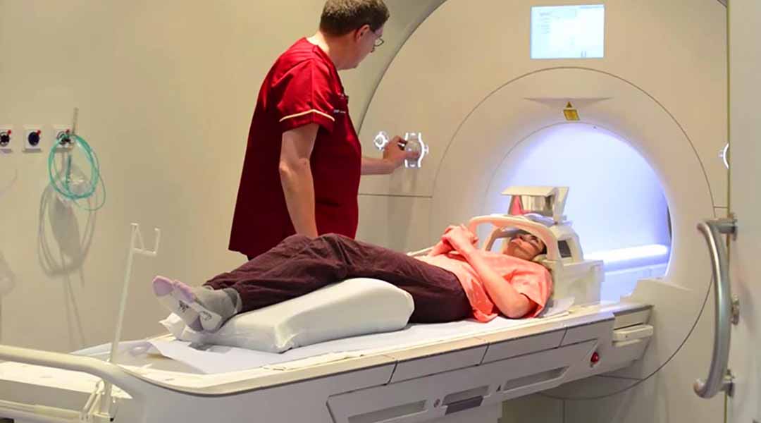 Chụp MRI chẩn đoán hội chứng Hornoer.