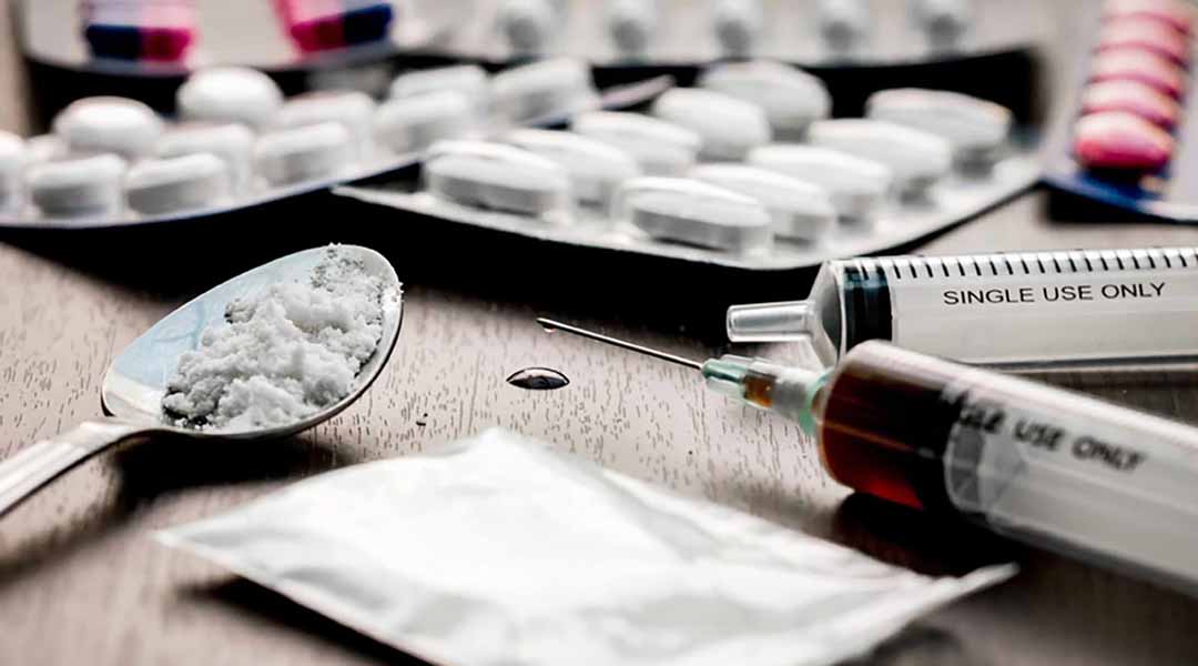 Sự gia tăng việc kê đơn thuốc có liên quan đến opioid.