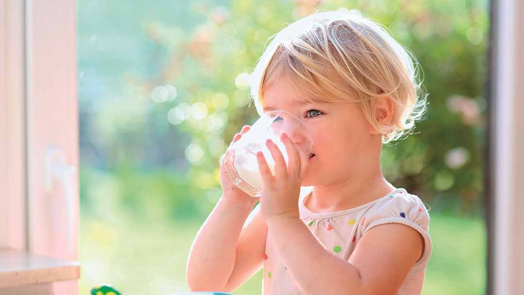 Dị ứng sữa ảnh hưởng hơn một nửa trẻ dưới một tuổi bị dị ứng thực phẩm ở Hoa Kỳ.