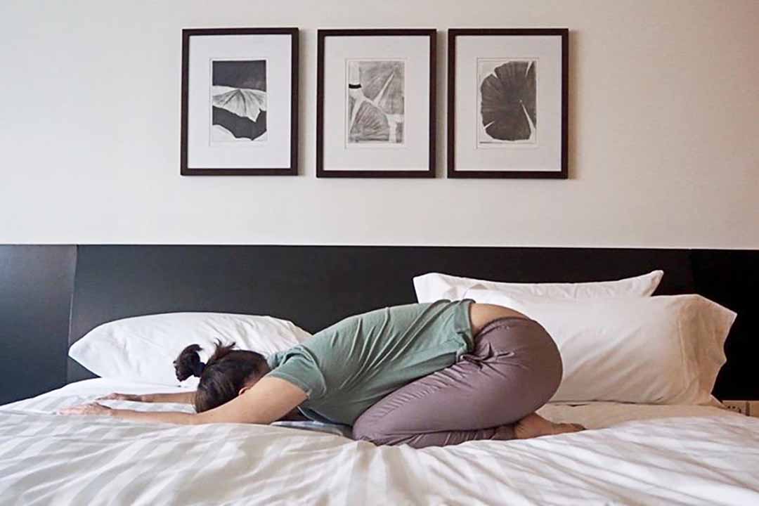 6 động tác thể dục giúp bạn dễ dàng đi vào giấc ngủ: Tuyệt chiêu dành cho người mất ngủ!